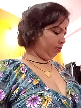 Snapshot of Hott_locky chatting on 10.03.25 Hott locky online show from 10.03.25