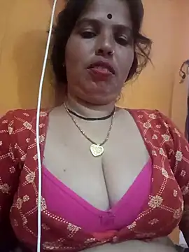 Snapshot of Hott_locky chatting on 10.05.25 Hott locky online show from 10.05.25