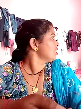 Snapshot of Hott_locky chatting on 10.06.25 Hott locky online show from 10.06.25