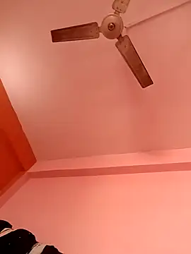 Snapshot of Hott_locky chatting on 10.12.25 Hott locky online show from 10.12.25