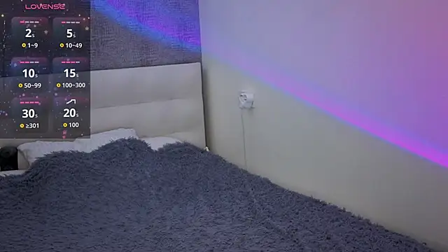 Ange Lus online show from 11.09.25