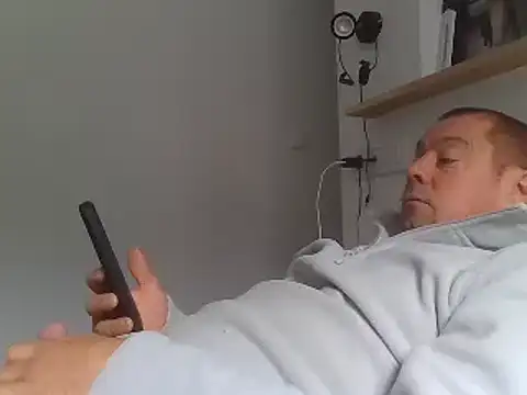 hugoboys4576 online show from 10.28.25