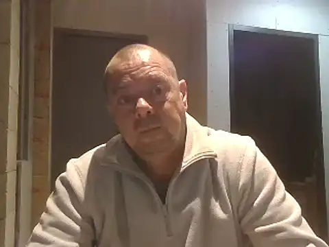 hugoboys4576 online show from 11.05.25