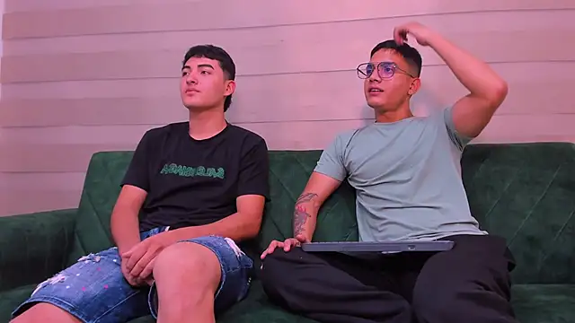 axel vega online show from 11.27.25