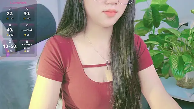 Snapshot of Cherry-26 chatting on 09.21.25 Cherry-26 online show from 09.21.25