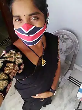 Snapshot of Mahaitha chatting on 09.29.25 Mahaitha online show from 09.29.25