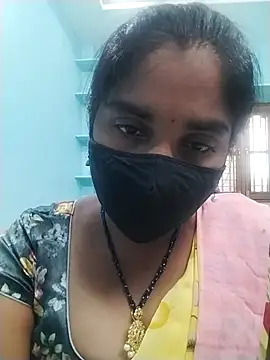 Snapshot of Mahaitha chatting on 10.17.25 Mahaitha online show from 10.17.25