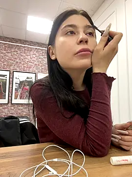 Snapshot of Valerie_Ohara chatting on 09.29.25 Valerie Ohara online show from 09.29.25