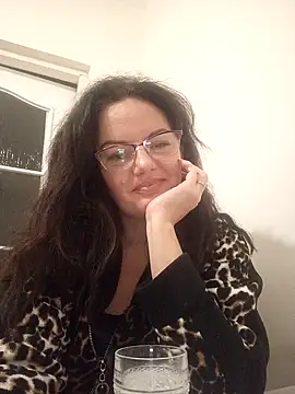 Snapshot of ValeriaLove43211 chatting on 10.02.25 ValeriaLove43211 online show from 10.02.25