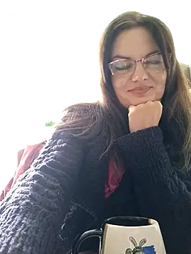 Snapshot of ValeriaLove43211 chatting on 10.06.25 ValeriaLove43211 online show from 10.06.25