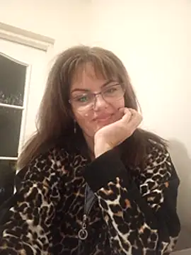 Snapshot of ValeriaLove43211 chatting on 11.06.25 ValeriaLove43211 online show from 11.06.25