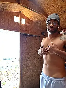 Snapshot of Justahungdad chatting on 09.26.25 Justahungdad online show from 09.26.25