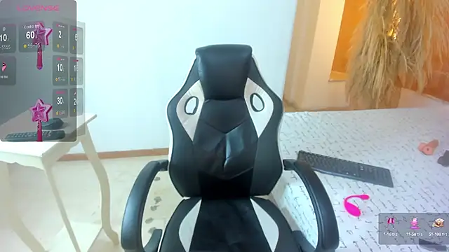 Snapshot of ZOE_ROSE4 chatting on 09.20.25 ZOE ROSE4 online show from 09.20.25