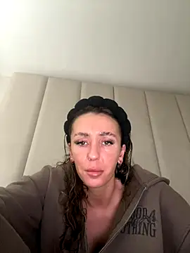 Scotishminx25 online show from 10.11.25
