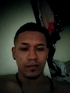 Snapshot of Mohamedxxx13 chatting on 09.29.25 Mohamedxxx13 online show from 09.29.25