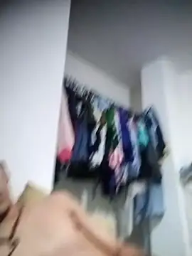 Snapshot of Mohamedxxx13 chatting on 09.30.25 Mohamedxxx13 online show from 09.30.25