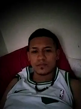 Snapshot of Mohamedxxx13 chatting on 10.02.25 Mohamedxxx13 online show from 10.02.25