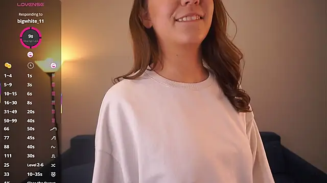 AdrianaCoenen online show from 10.25.25