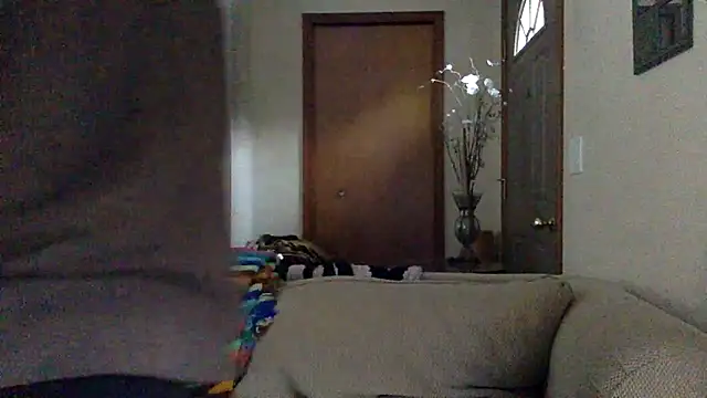 Snapshot of bigbutttmilf chatting on 10.22.25 bigbutttmilf online show from 10.22.25