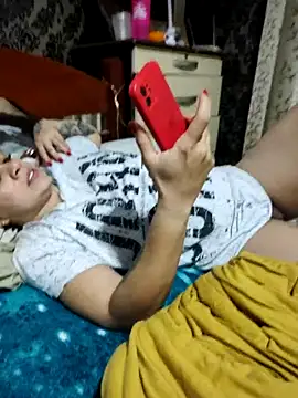 Snapshot of Barbie_13 chatting on 09.21.25 Barbie 13 online show from 09.21.25