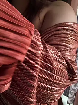 Snapshot of Your_Chitrakshi chatting on 10.30.25 Your Chitrakshi online show from 10.30.25