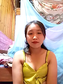 Snapshot of Suzuki_see chatting on 09.23.25 Suzuki see online show from 09.23.25