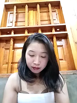 Snapshot of Suzuki_see chatting on 09.24.25 Suzuki see online show from 09.24.25