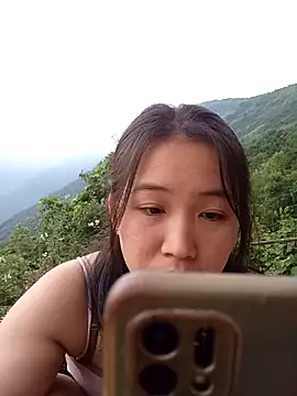Snapshot of Suzuki_see chatting on 10.12.25 Suzuki see online show from 10.12.25