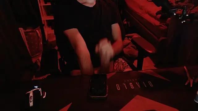 Snapshot of geil20CM2 chatting on 10.04.25 geil20CM2 online show from 10.04.25