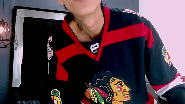 Daniel delux  online show from 12.04.25