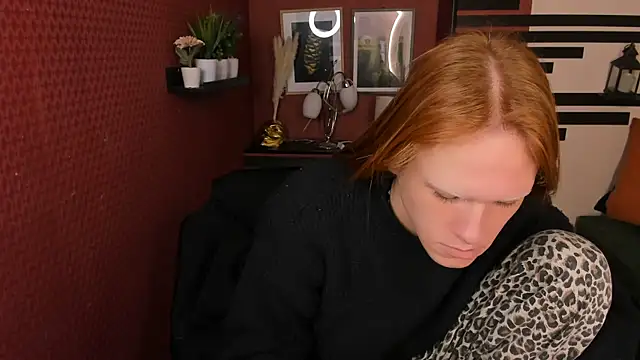 ChloeValentinee online show from 11.12.25