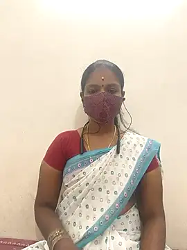 Snapshot of Tamil_Yalini12 chatting on 10.03.25 Tamil Yalini12 online show from 10.03.25