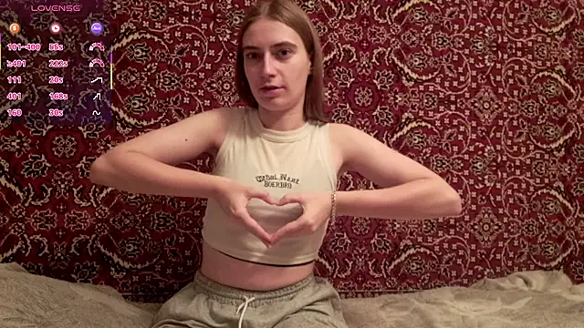 ivetabloom online show from 11.11.25