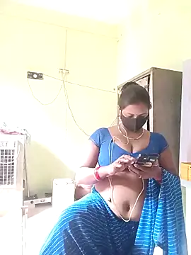 Snapshot of School_medam chatting on 10.12.25 School medam online show from 10.12.25