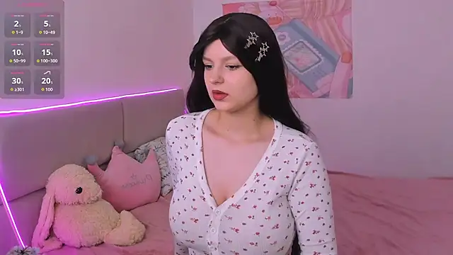 Snapshot of AishaAysitt chatting on 11.16.25 AishaAysitt online show from 11.16.25