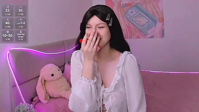 Snapshot of AishaAysitt chatting on 11.22.25 AishaAysitt online show from 11.22.25