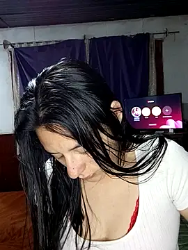 lucixxx14 online show from 10.13.25