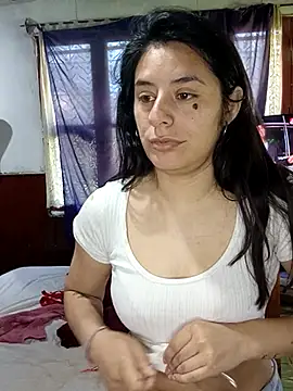 lucixxx14 online show from 10.13.25