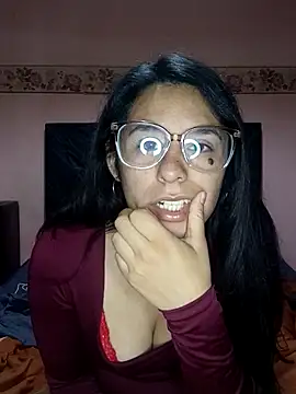 lucixxx14 online show from 11.18.25