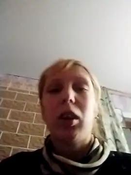 Ponka2011 online show from 10.28.25