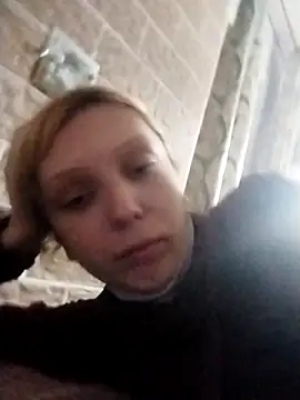 Ponka2011 online show from 10.31.25