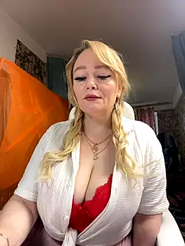 Sweet-blonde online show from 10.22.25