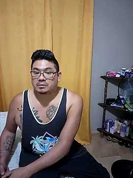 TheChino69 online show from 10.17.25