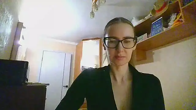 Norivann online show from 10.22.25