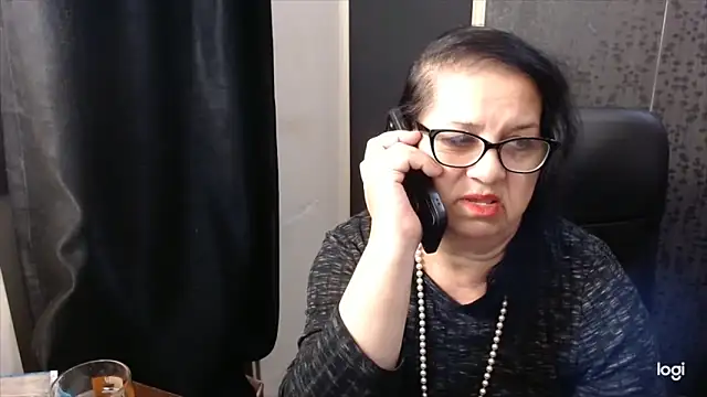 MissSanjanne online show from 11.09.25