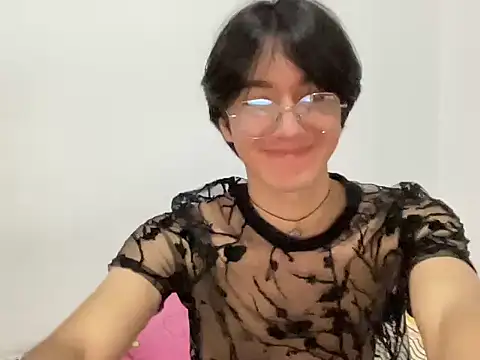 Matti Mendez  online show from 10.09.25