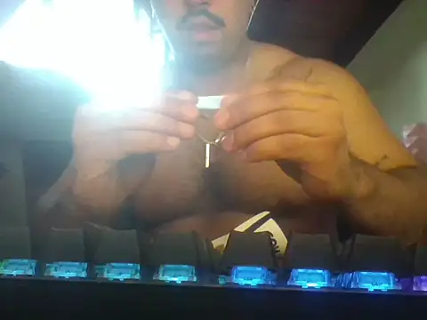 Snapshot of kevinrag271293 chatting on 09.24.25 kevinrag271293 online show from 09.24.25