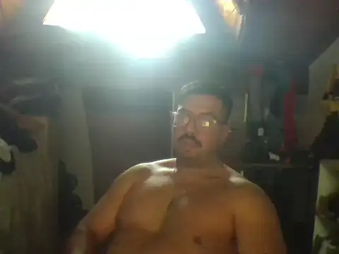 Snapshot of kevinrag271293 chatting on 11.05.25 kevinrag271293 online show from 11.05.25