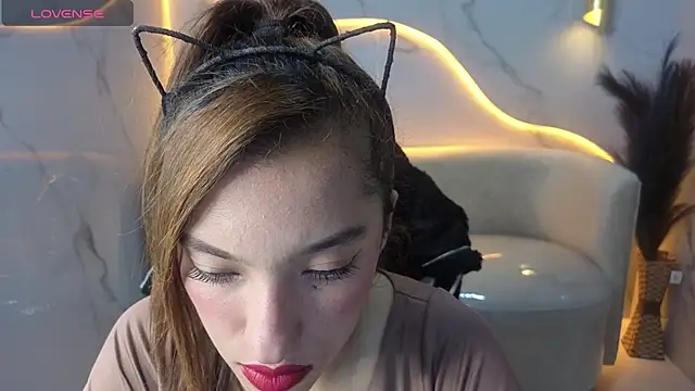 Skyler Gracee Tx online show from 10.25.25