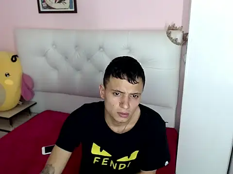 xx-kike-xx online show from 10.15.25